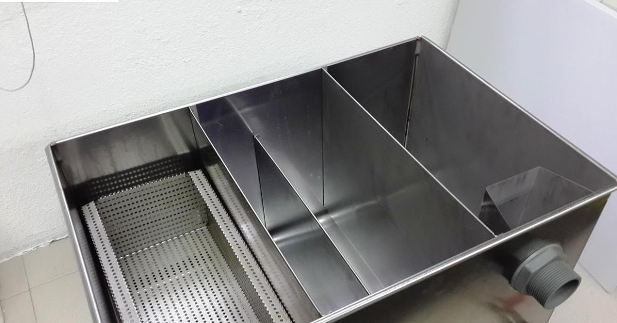 Grease Trap Cleaning Keeps Your Commercial Kitchen Running Smoothly