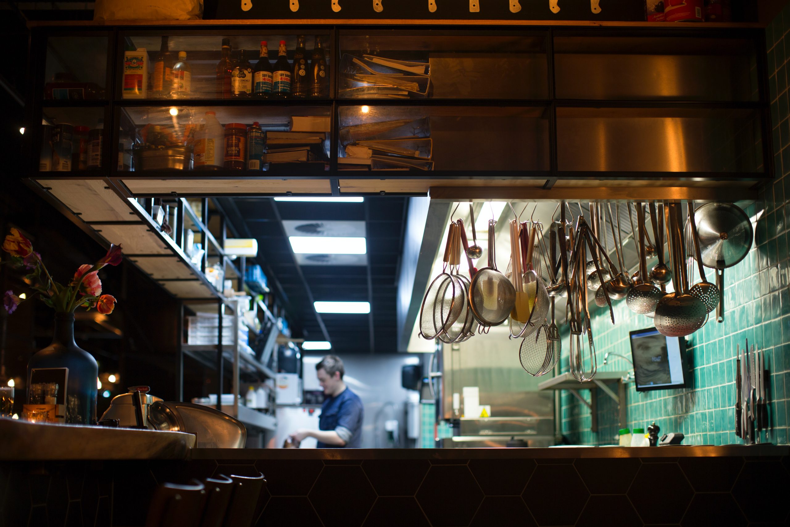 commercial kitchen cleaning | APS-HOODS | Denver | Colorado