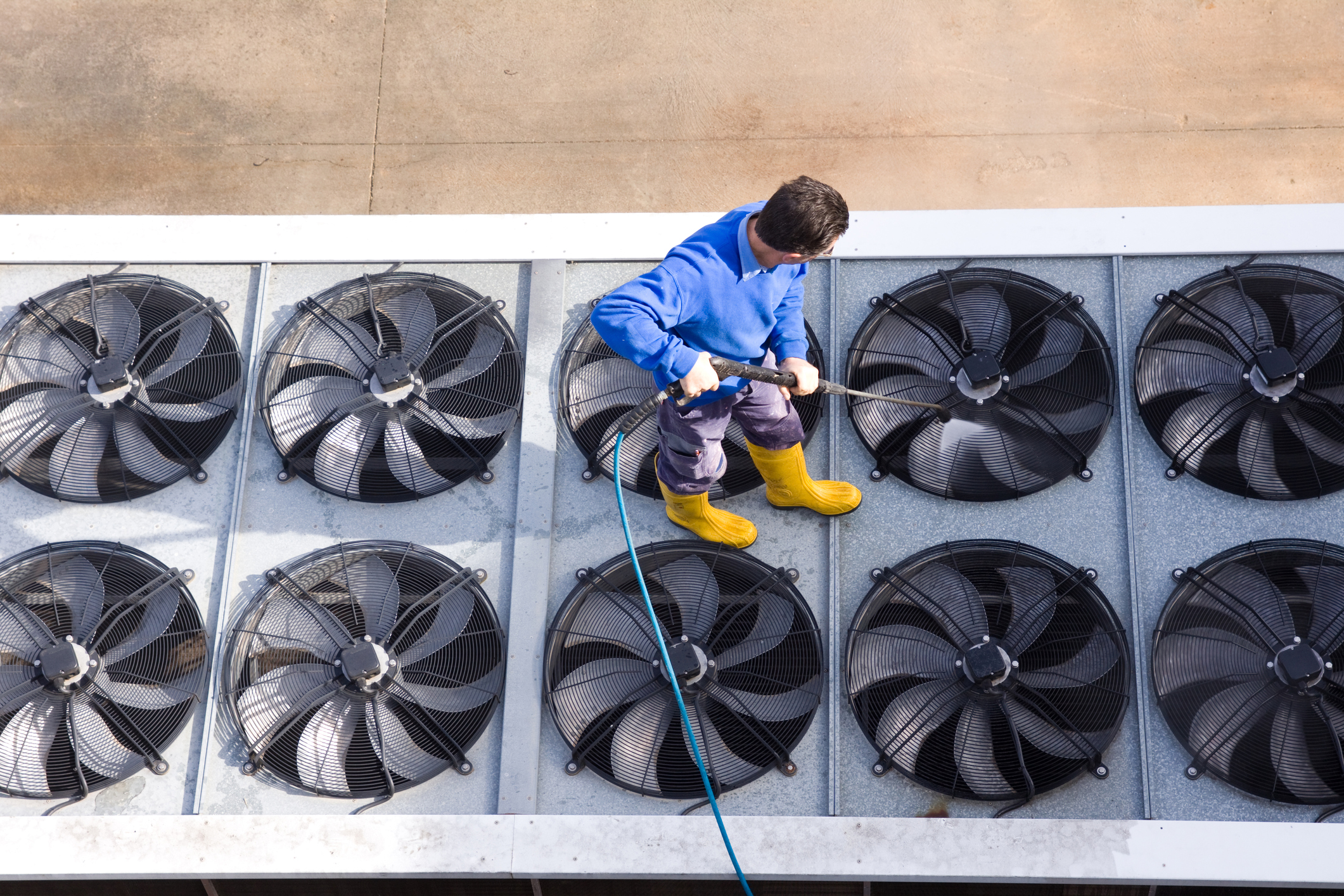 Power Washing: What You Need to Know to Keep Your Restaurant Clean Inside Out